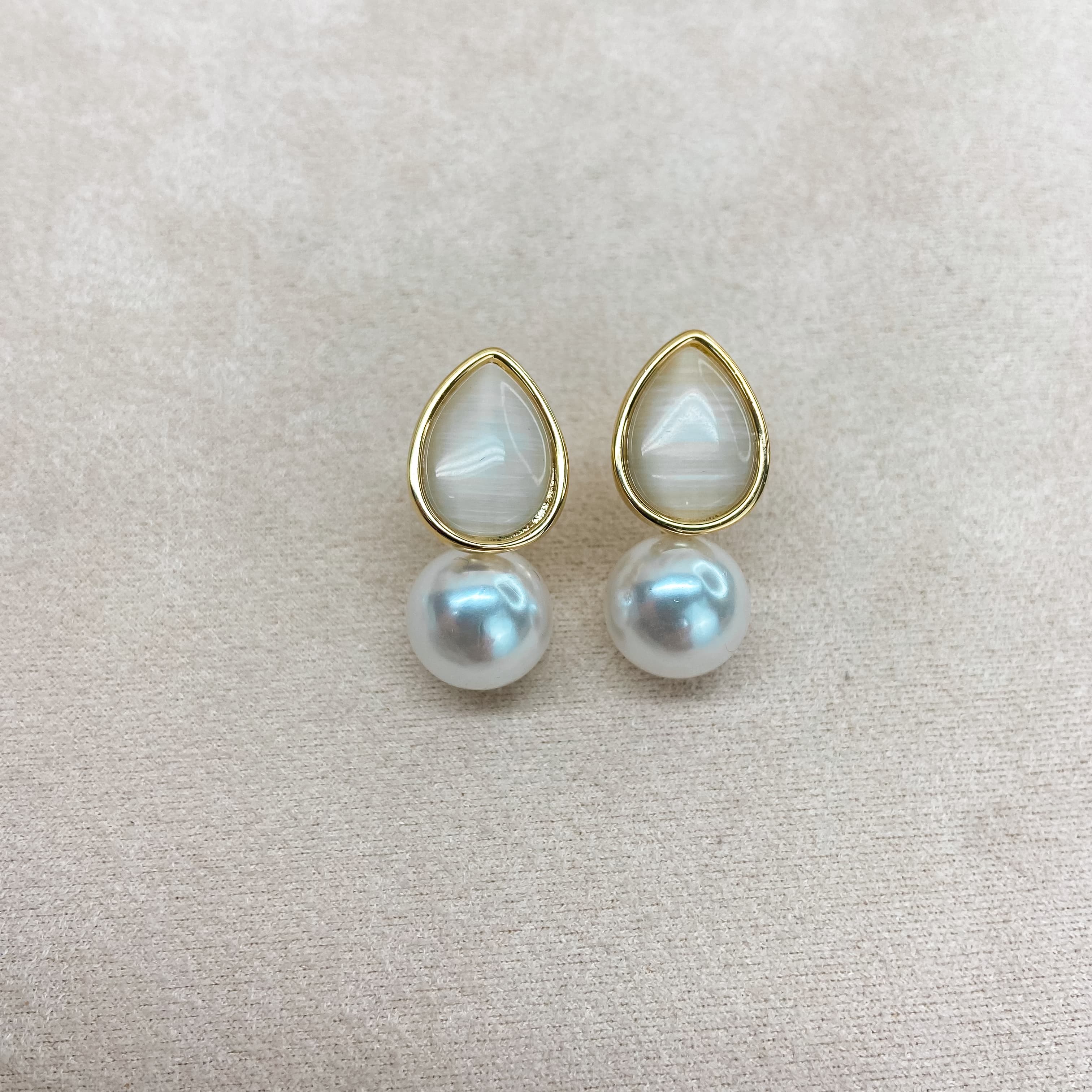 Earrings 220298