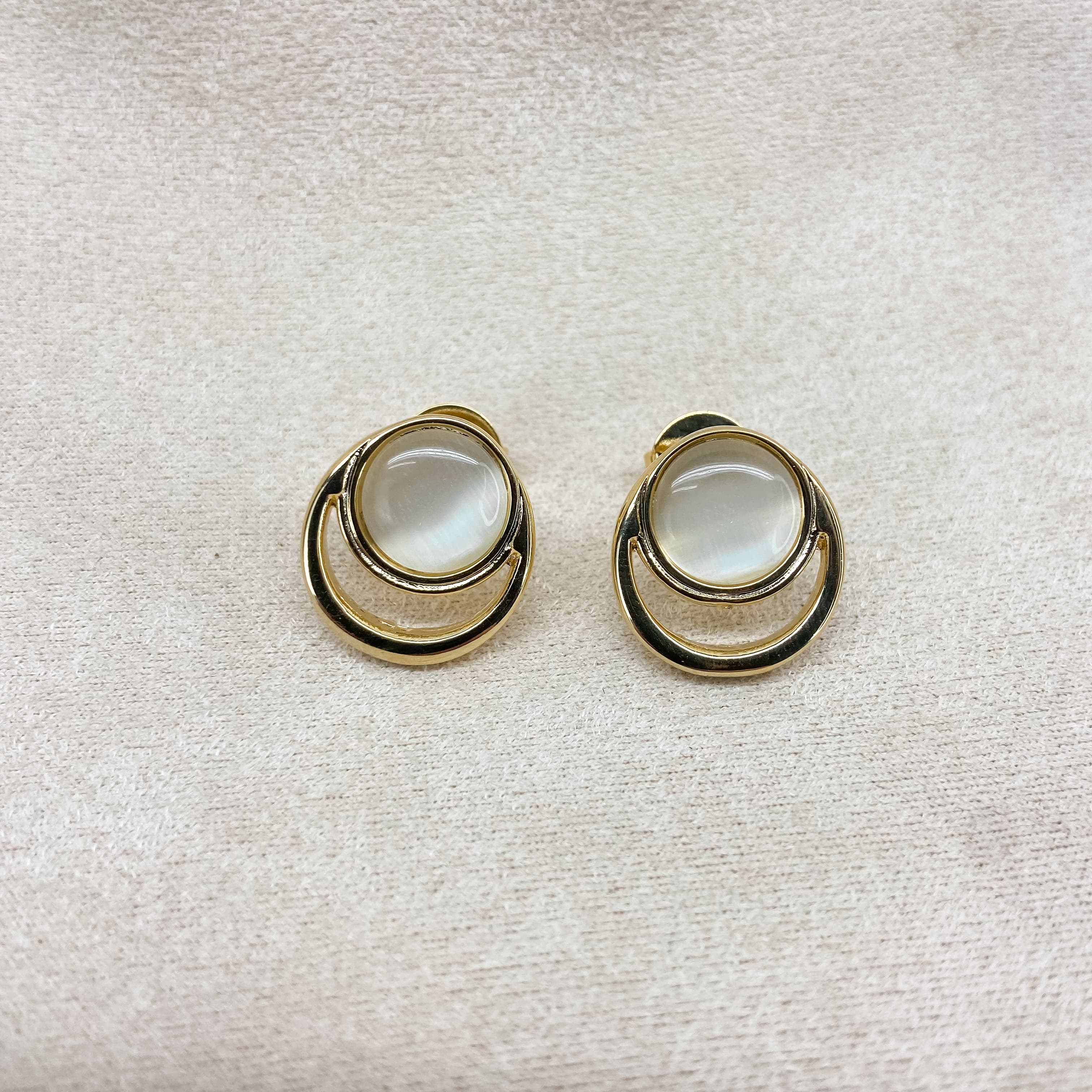Earrings 220302