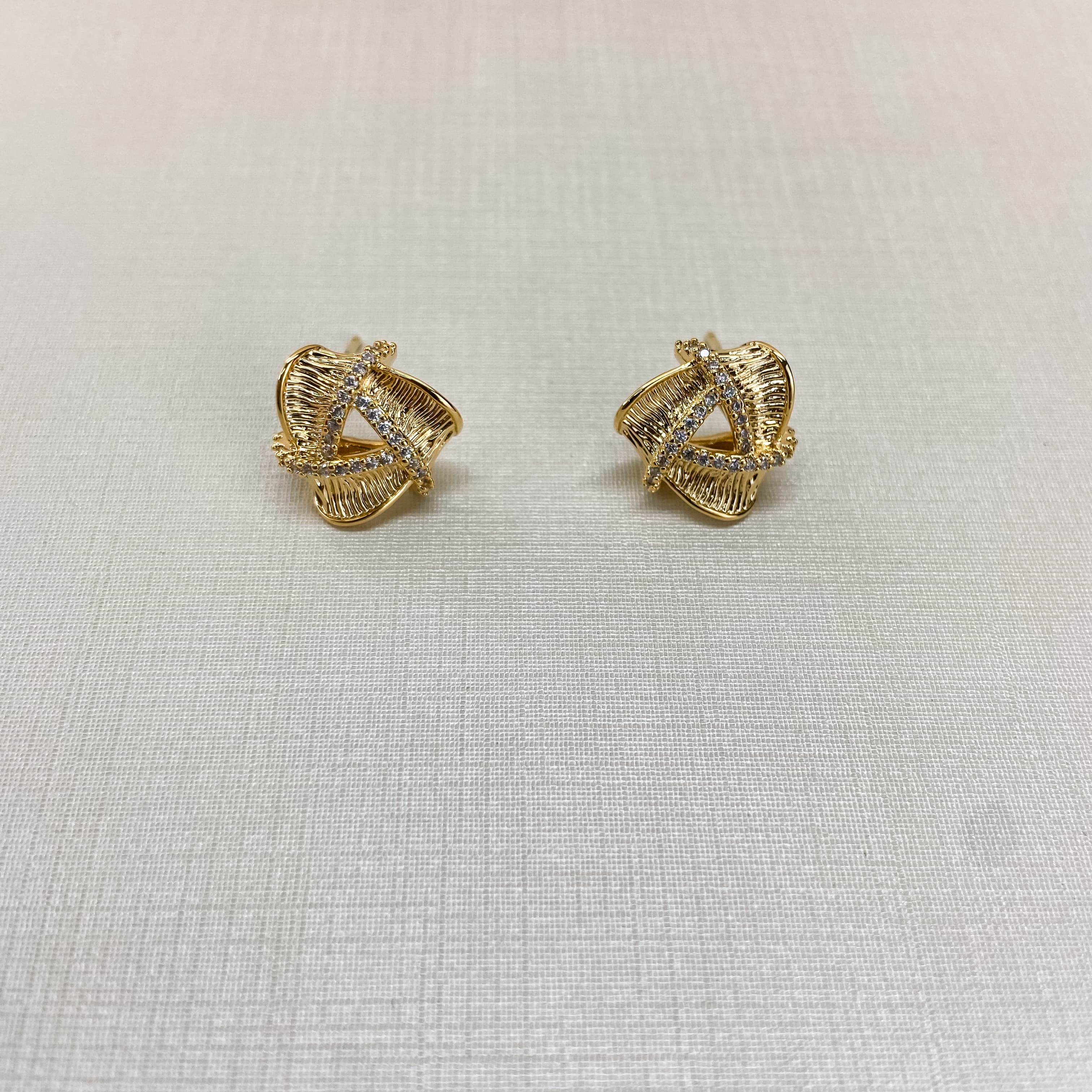 Earrings 220327