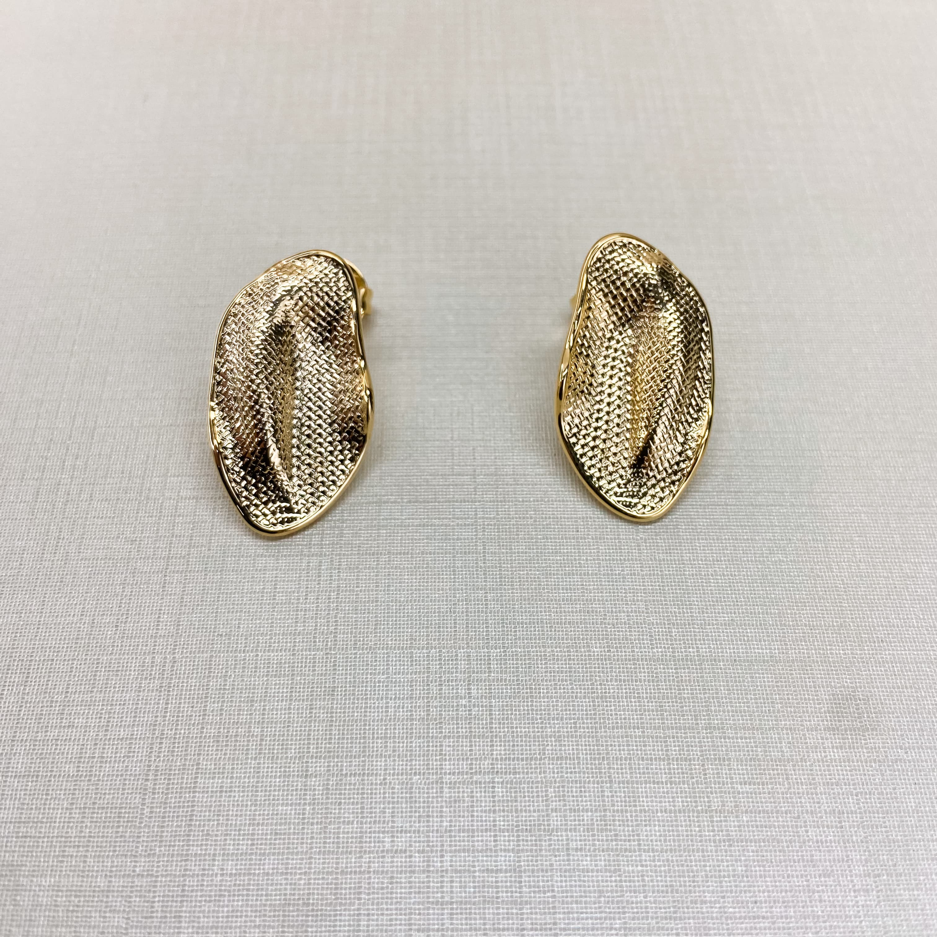 Earrings 220328
