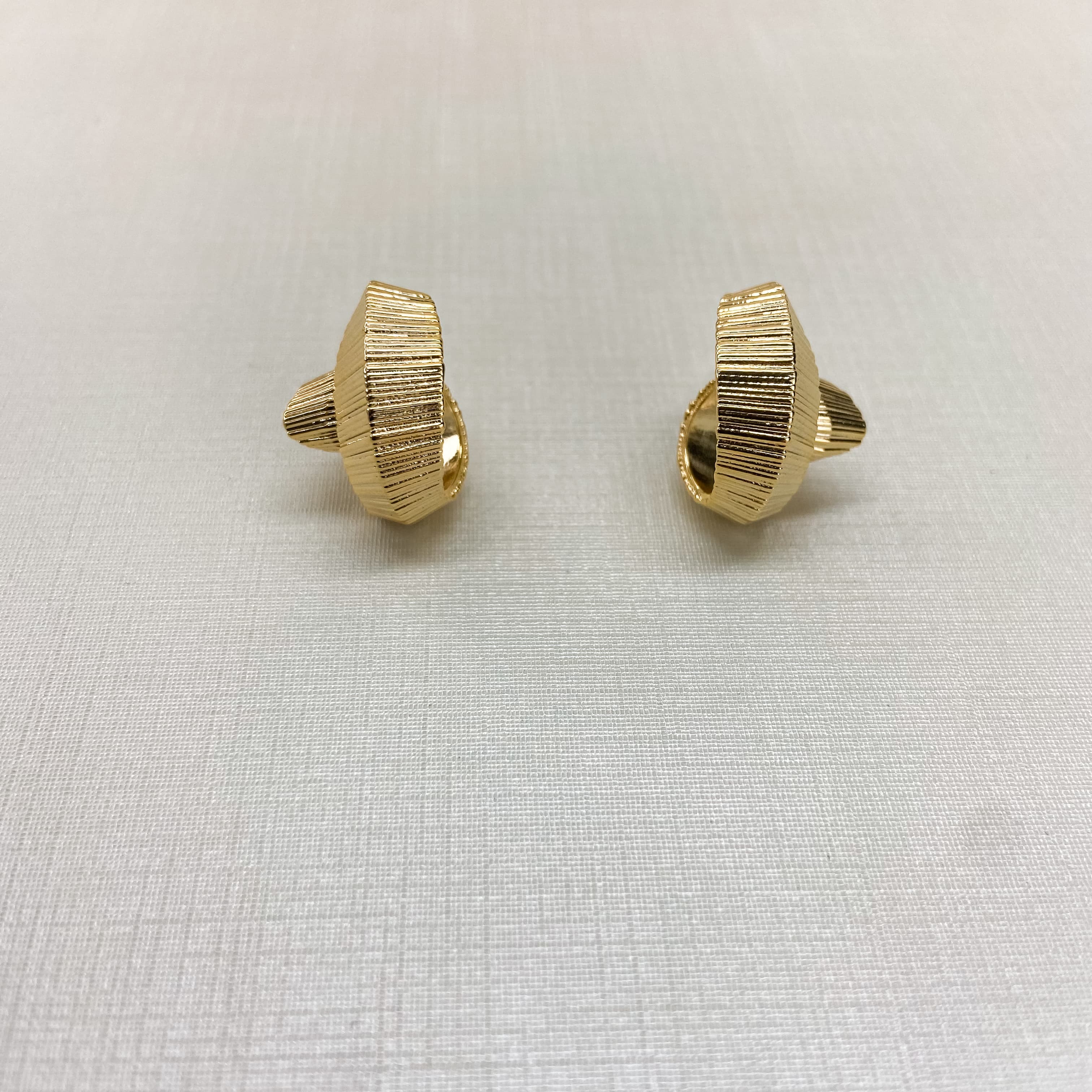 Earrings 220355