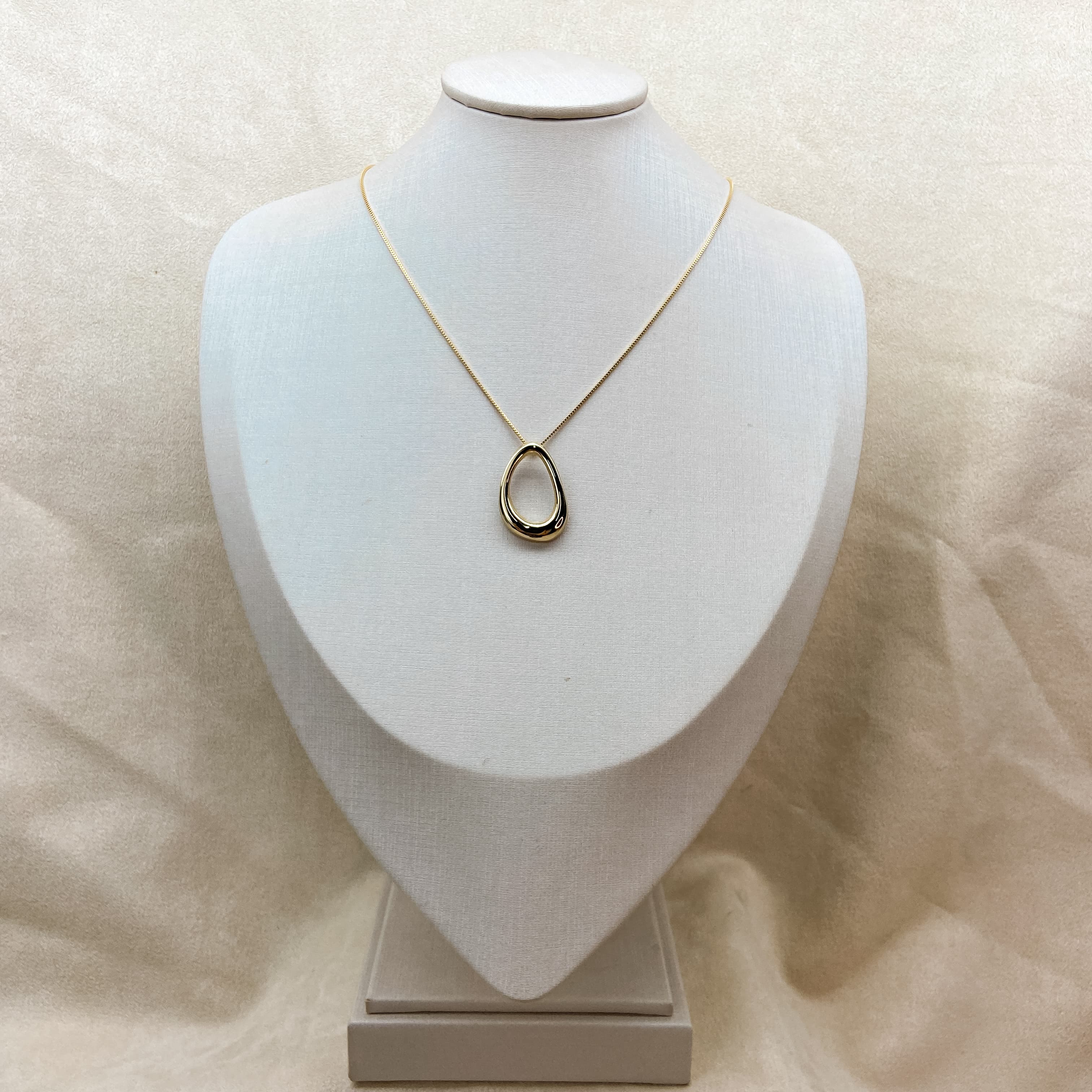 Necklaces 420758