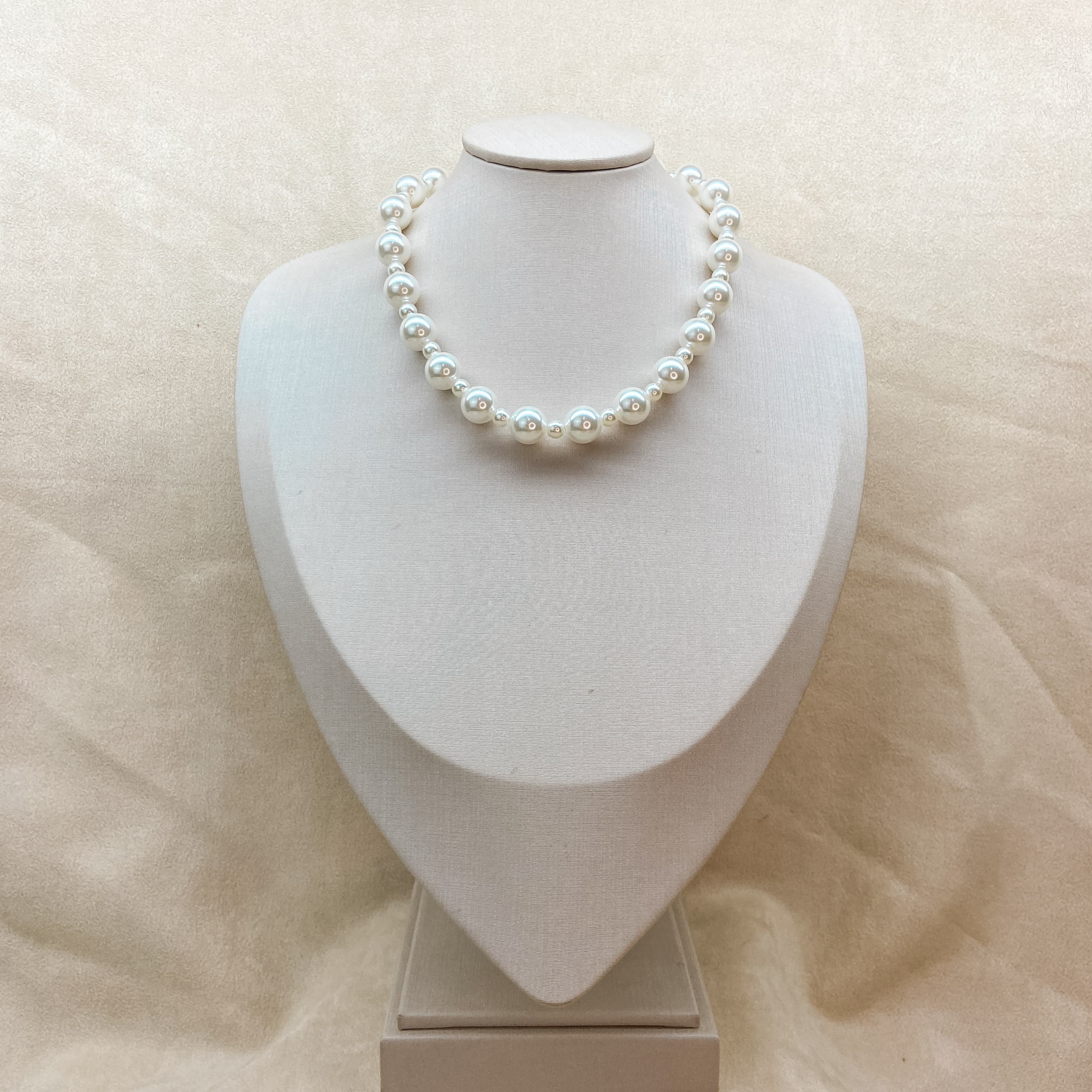 Necklaces 420768