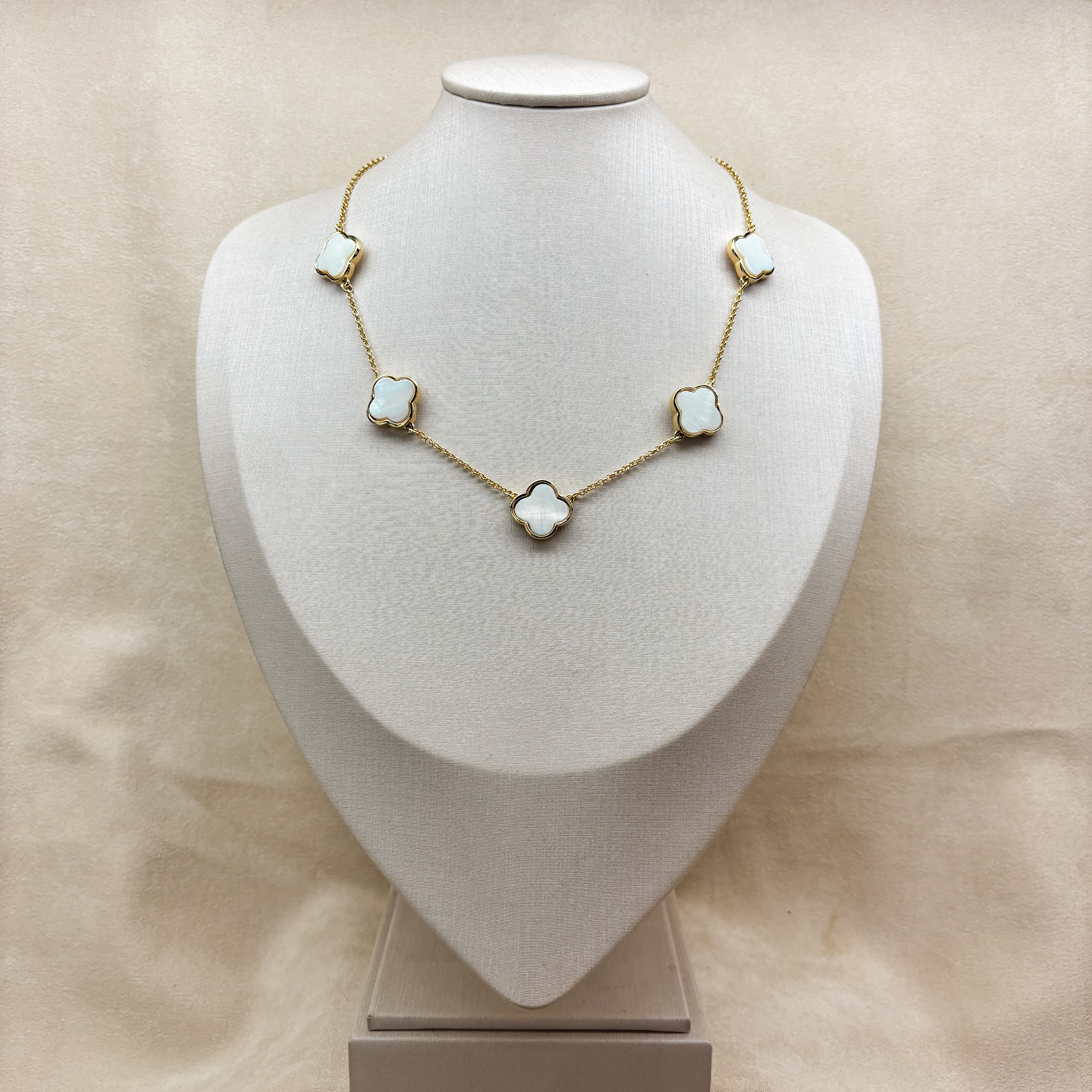 Necklaces 420930