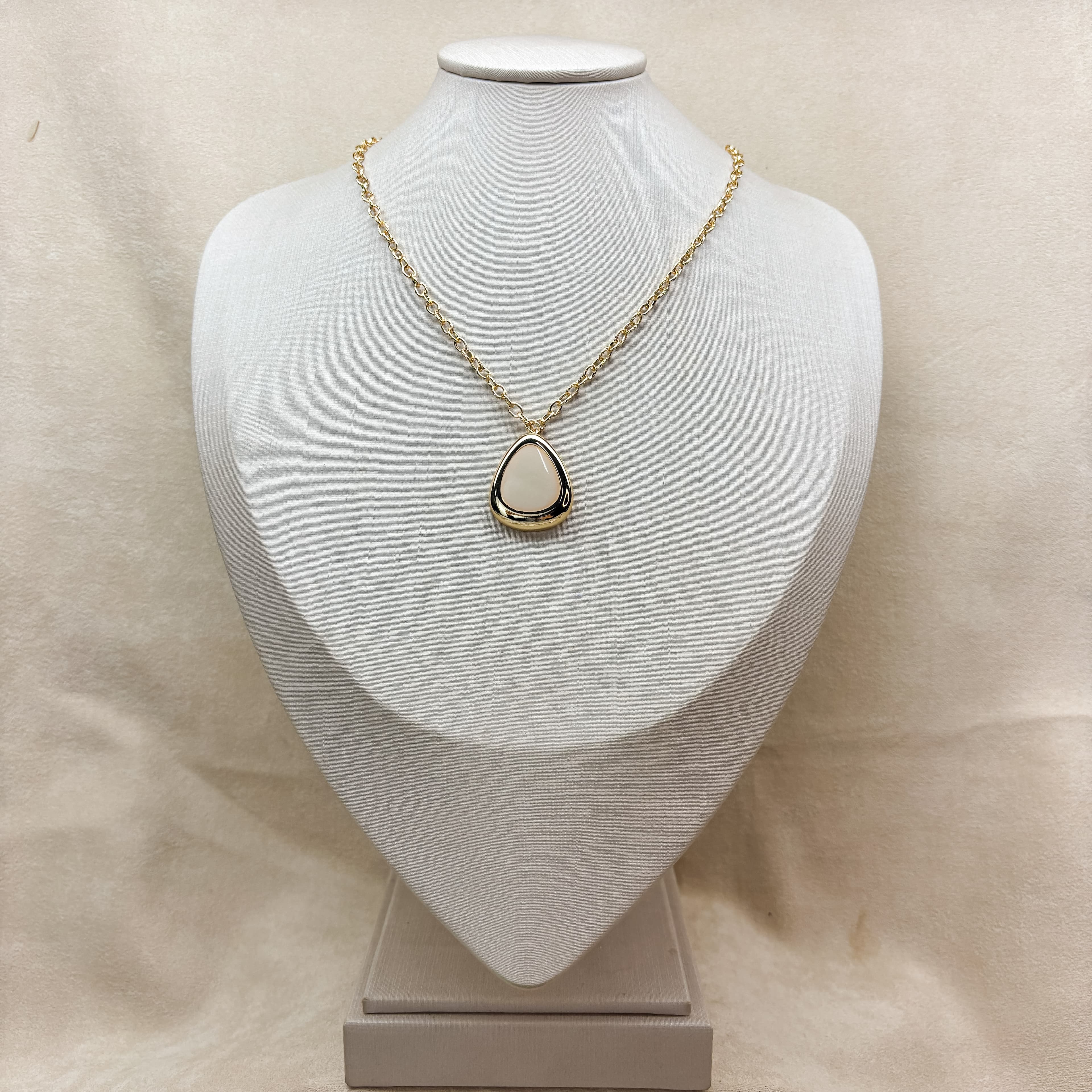 Necklaces 420945