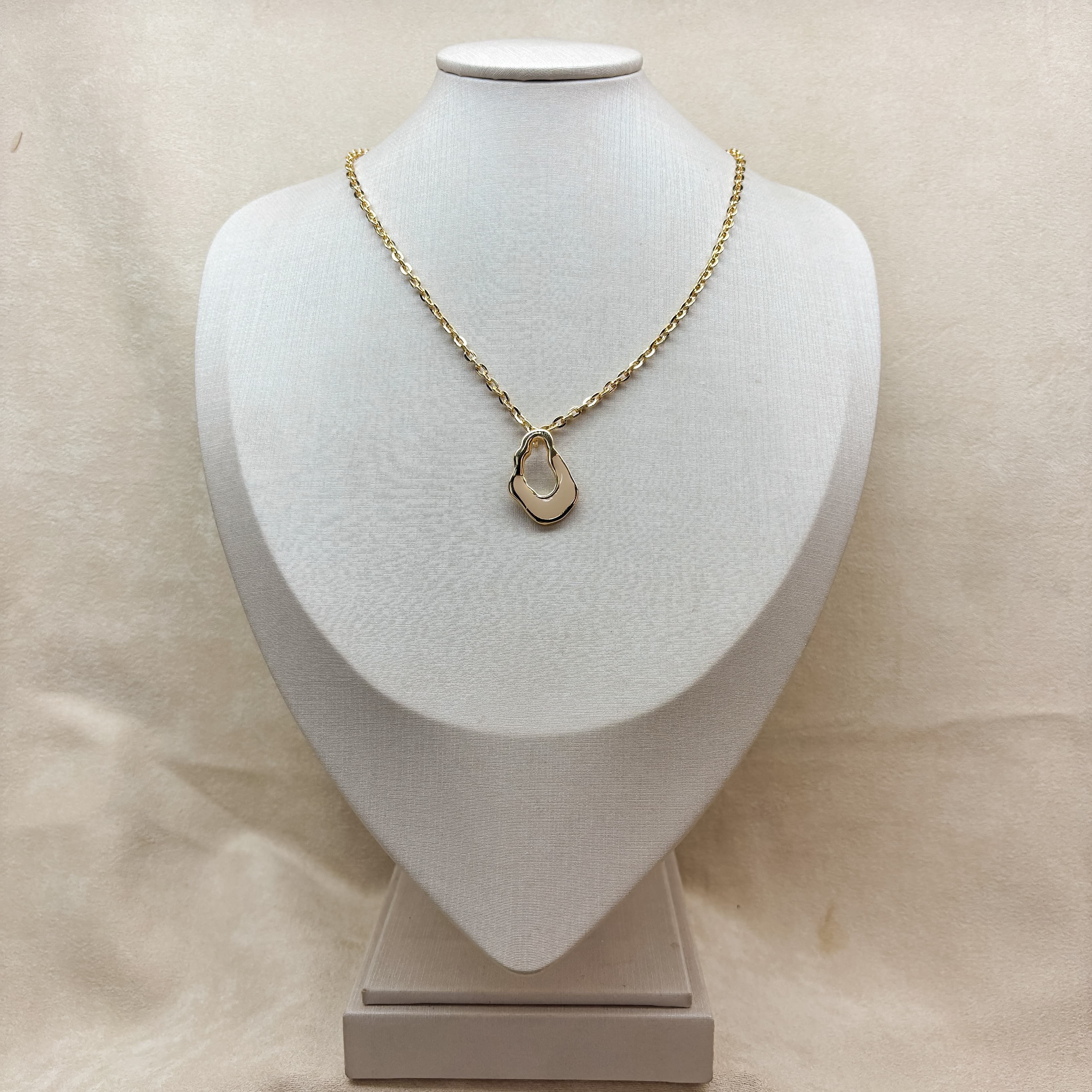 Necklaces 420947