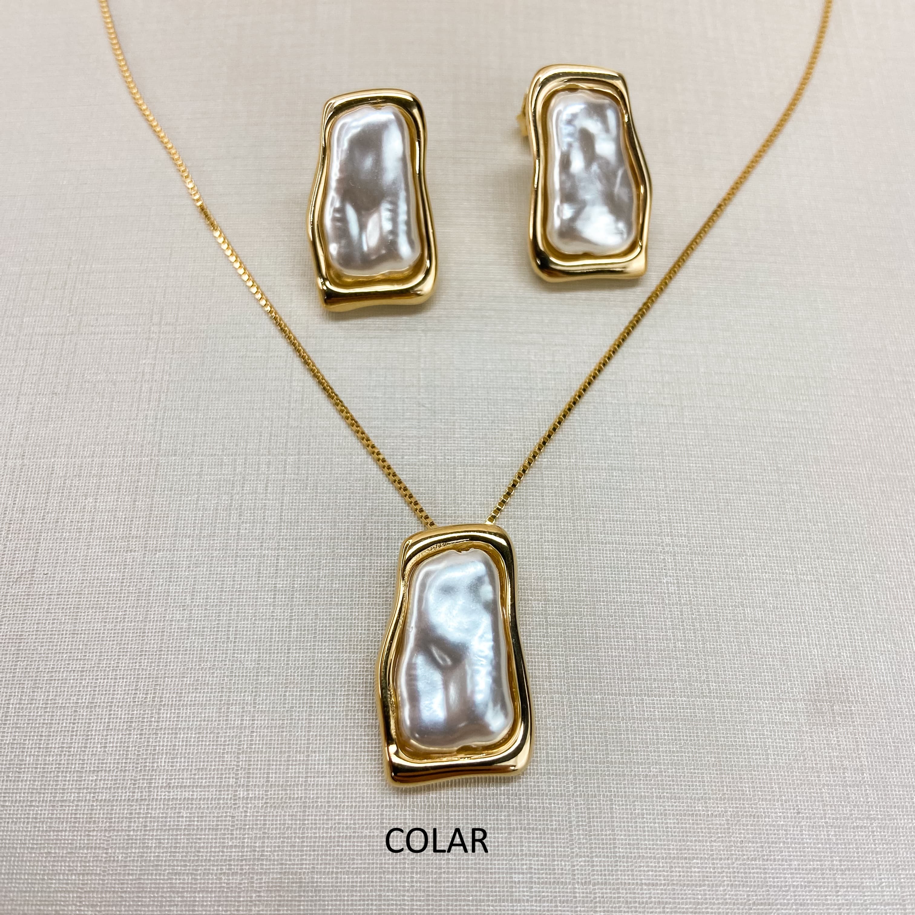 Necklaces 421550